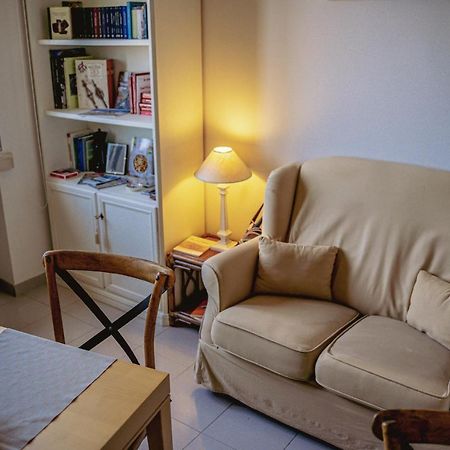 S'Ard Guest House Sassari Bagian luar foto