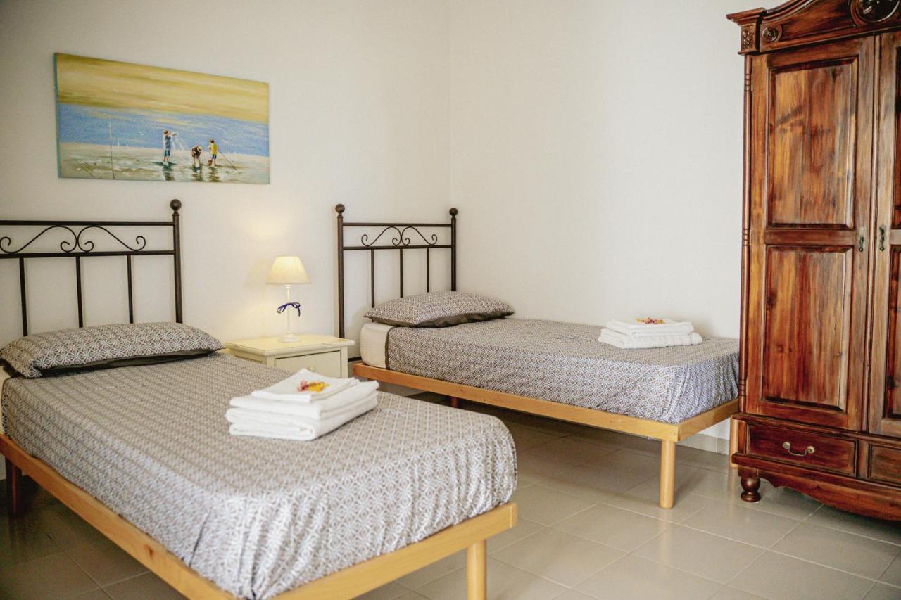 S'Ard Guest House Sassari Bagian luar foto